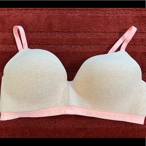 Victoria's Secret Lounge Bra 38D New w/o Tags!